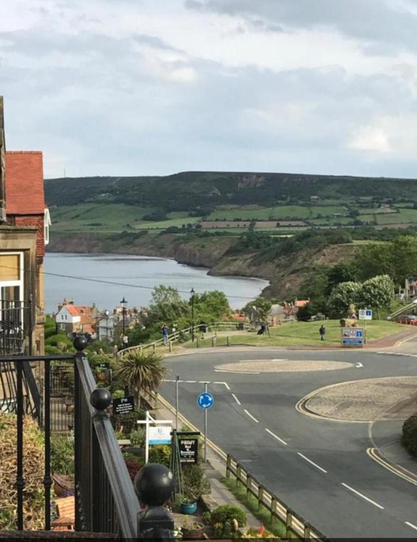 The Wayfarer, Robin Hoods Bay - Housity