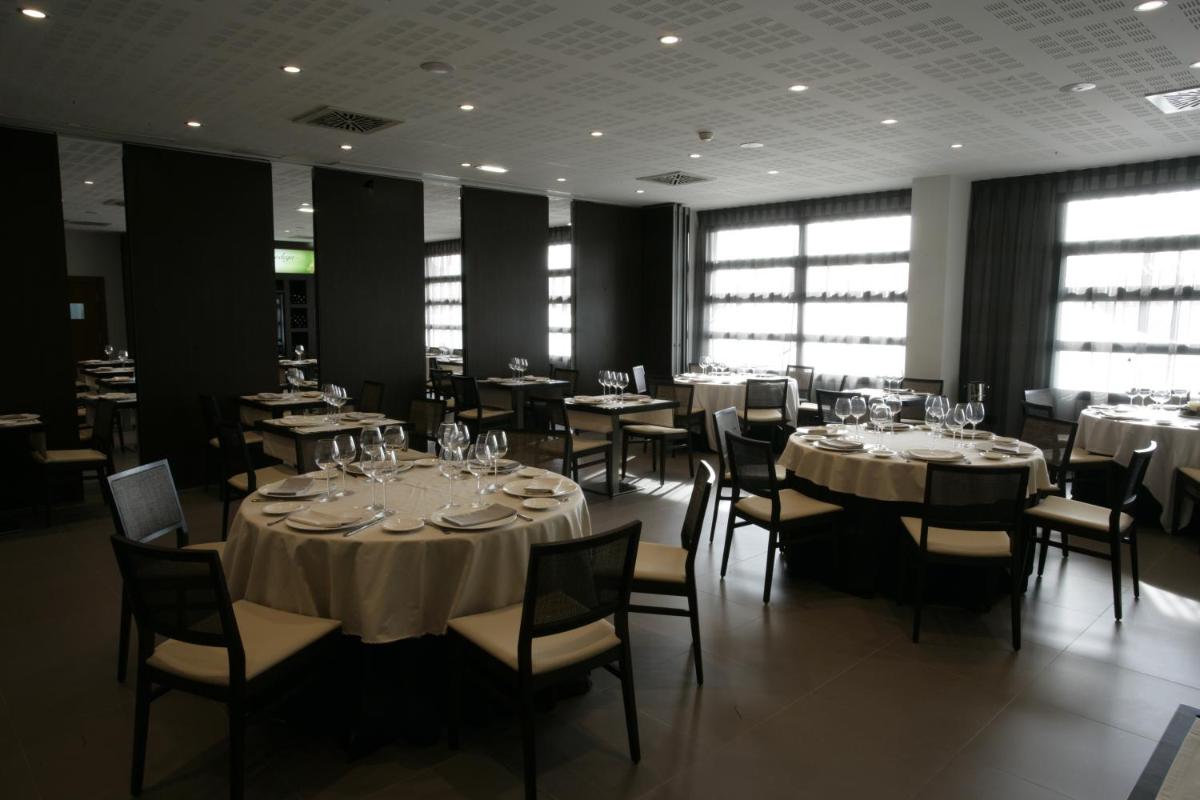 Hotel Europa - Housity