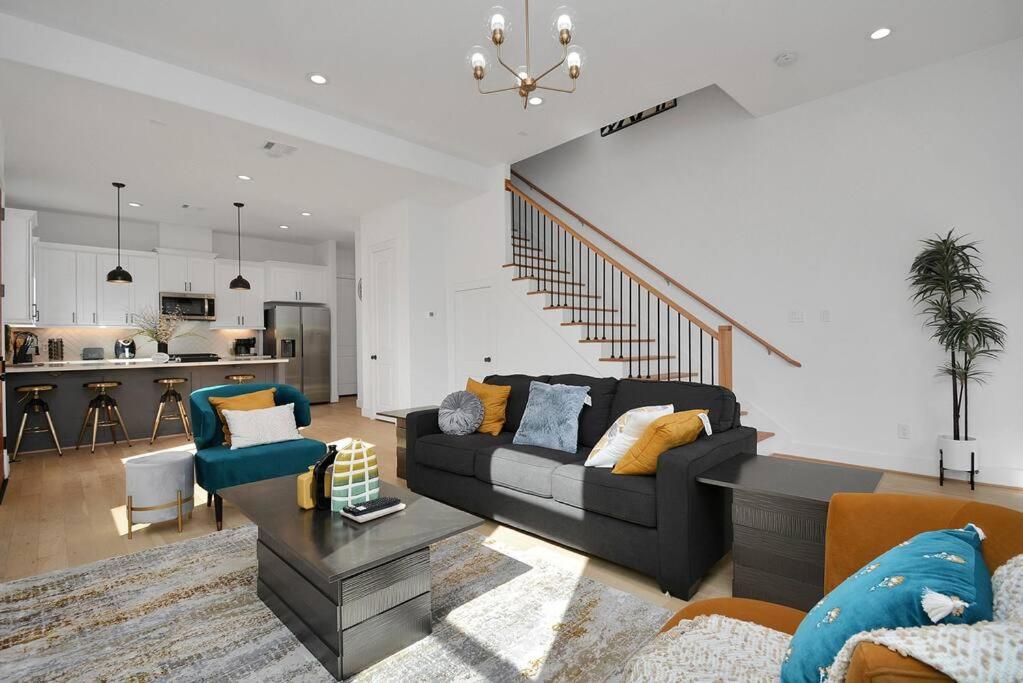 Blissful Getaway Home with Hot Tub & Backyard Near Downtown - Housity