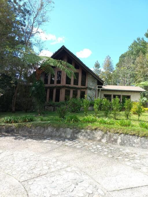 Suitetrails - Casa Holanda Verapaz