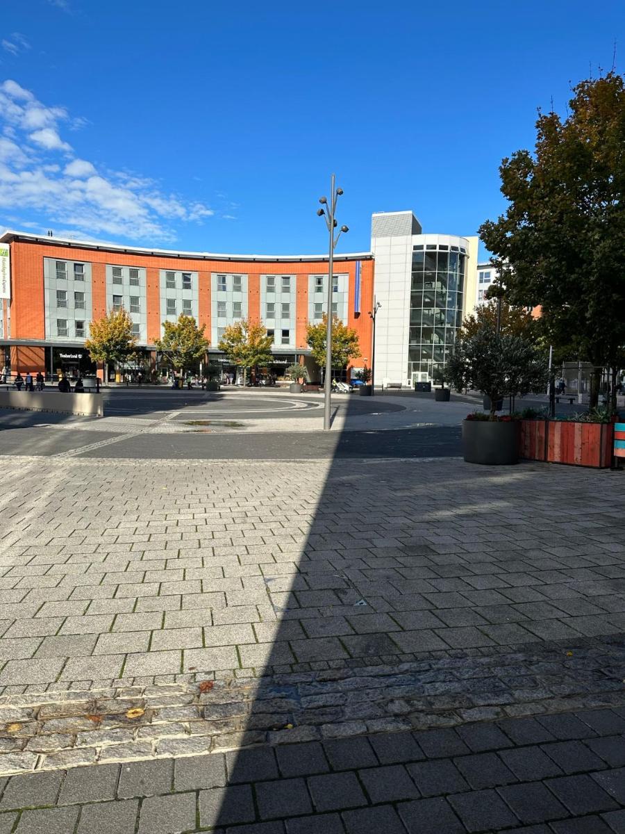 Flat with free parking in Gunwharf Quays - Housity