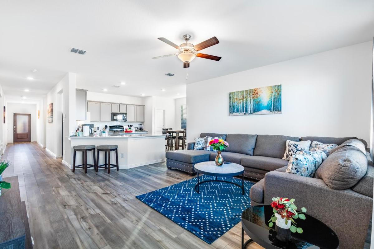 A New Home for Short/Long Stays - Housity