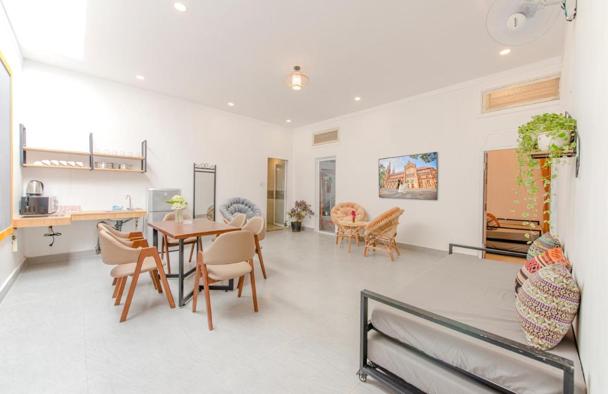 Vườn Pháp 3 Homestay - Hizvo