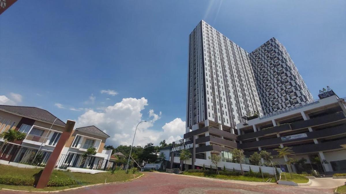 Amartha View Apartement - Housity