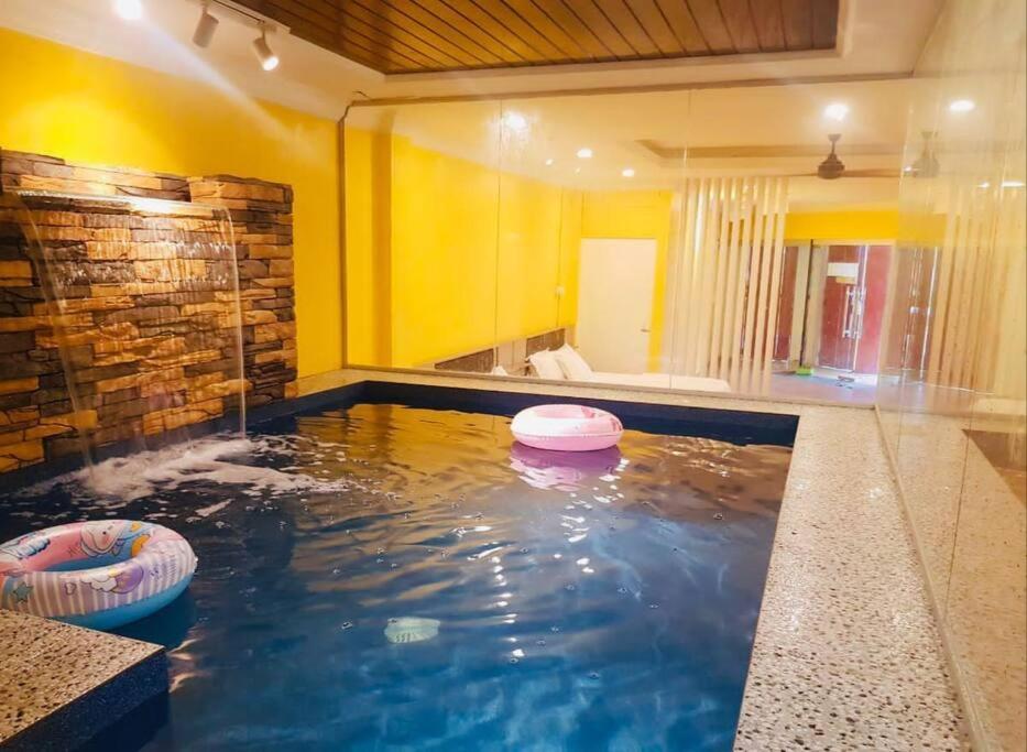 Irama Studio with Indoor Private Pool - Housity