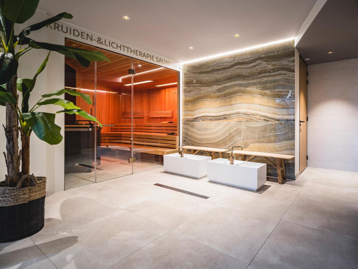 Van der Valk Hotel Heerlen - Housity