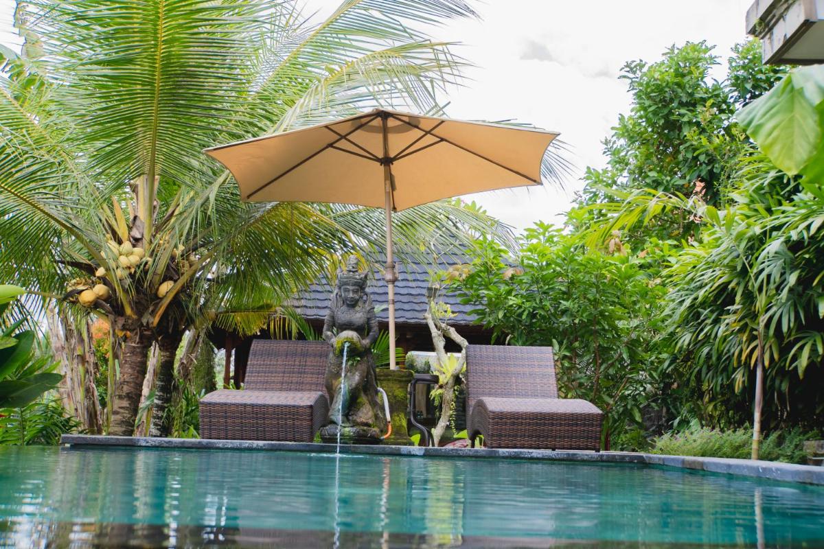 Mancur Guesthouse - Housity