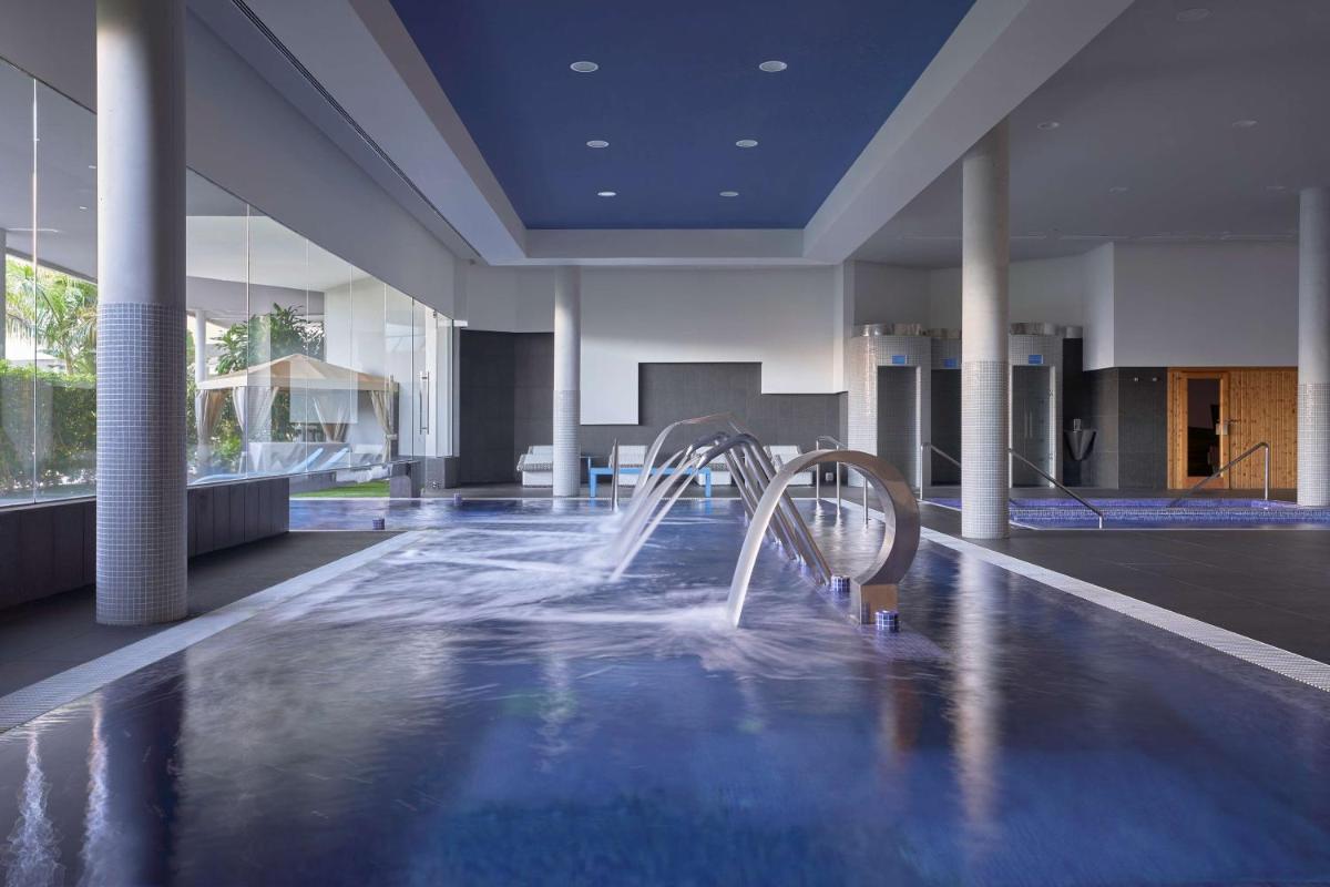 Piscina en o cerca de Radisson Blu Resort & Spa, Gran Canaria Mogan