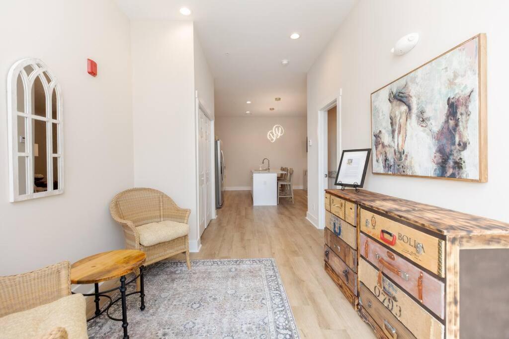 Unit 2 - In the Heart of Historic Downtown Perry - Housity