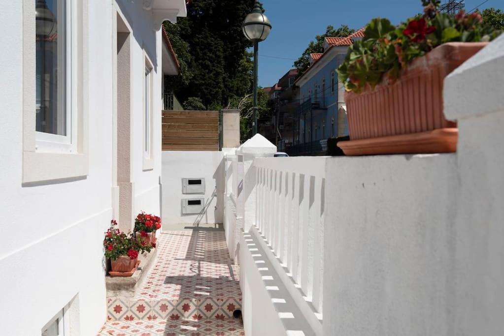 Sunny Studio 2 - Housity