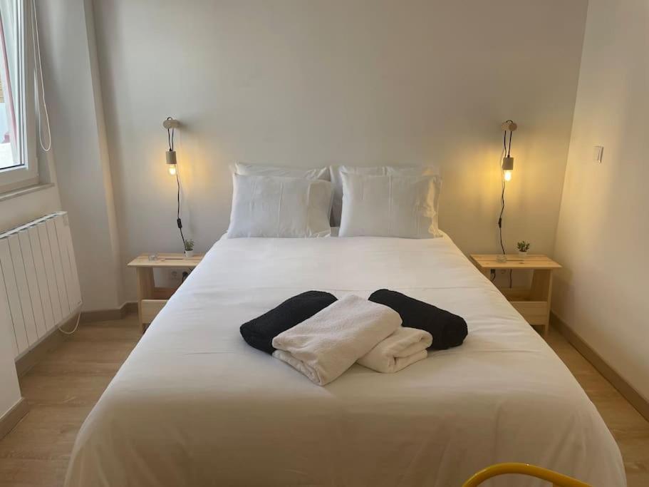 Sunny Studio 2 - Housity