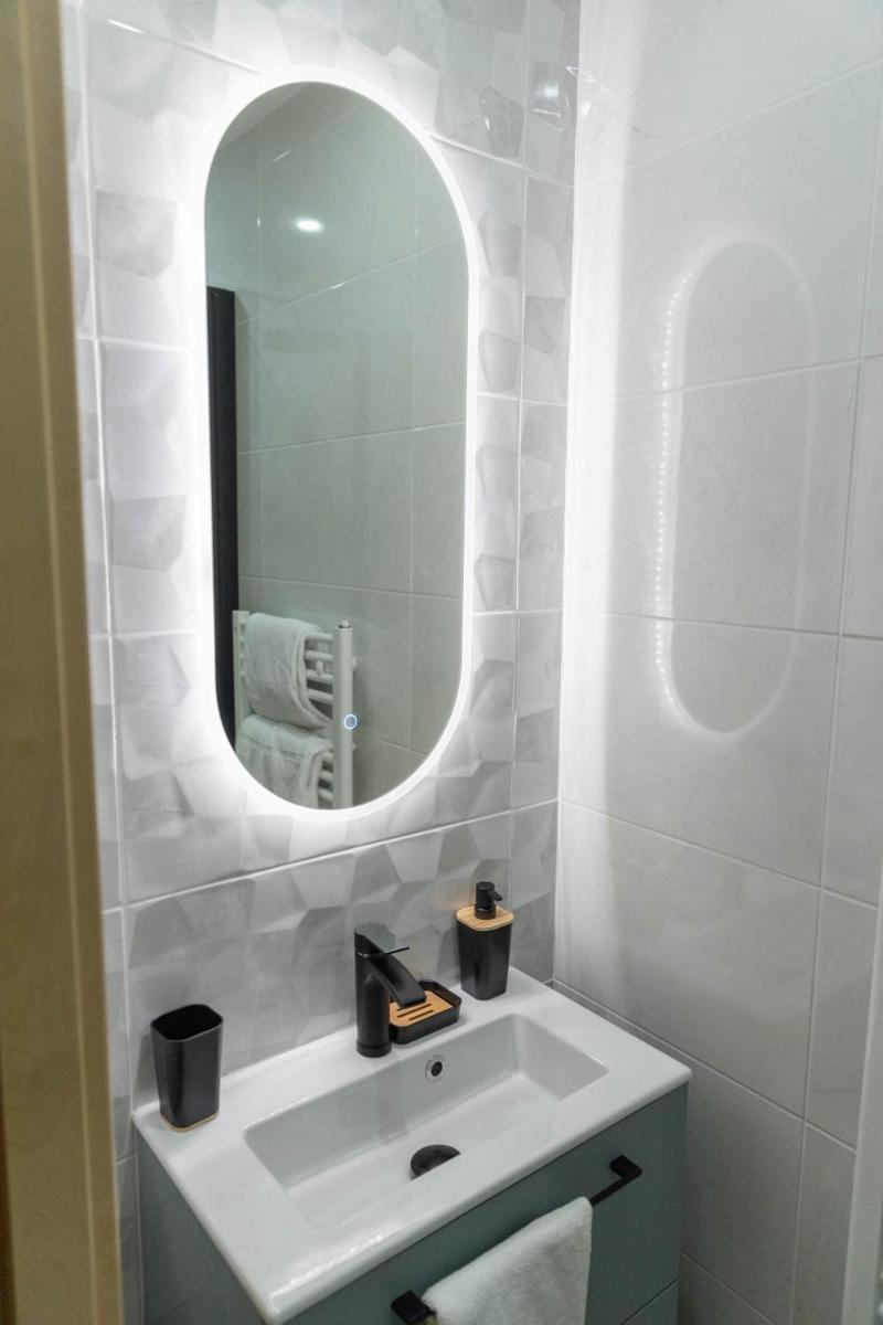 SPA, TERRASSE plein centre et proche gare - Housity