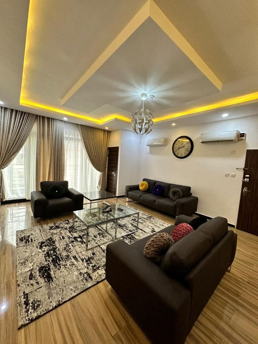 Nigus House Oniru - Housity