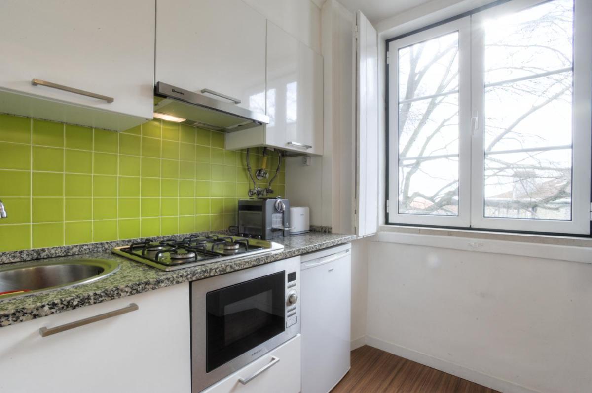 BmyGuest - Castelo Stylish Flat - Housity
