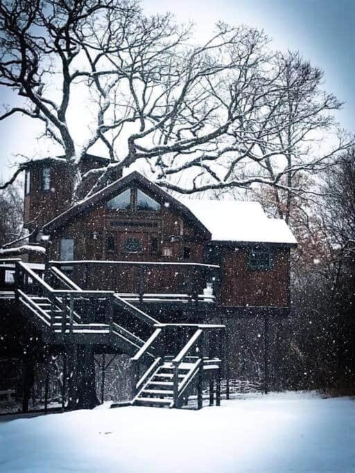 Treehouse Farm Lodging LLC - Housity