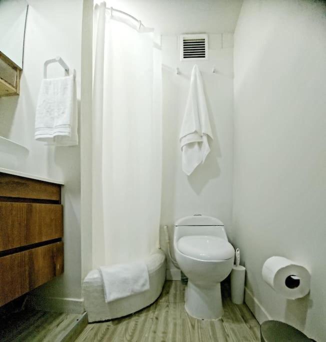 Suitetrails - Executive Suite Near the Airport