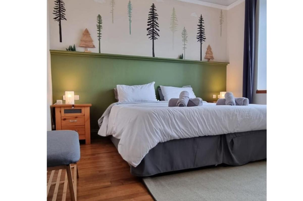 The Place to B & B - Housity