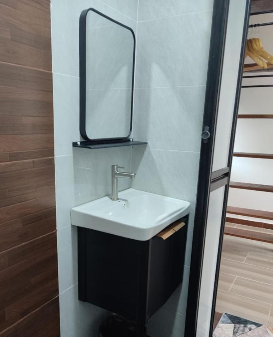 Red Triangle Cottage Roomstay - Housity