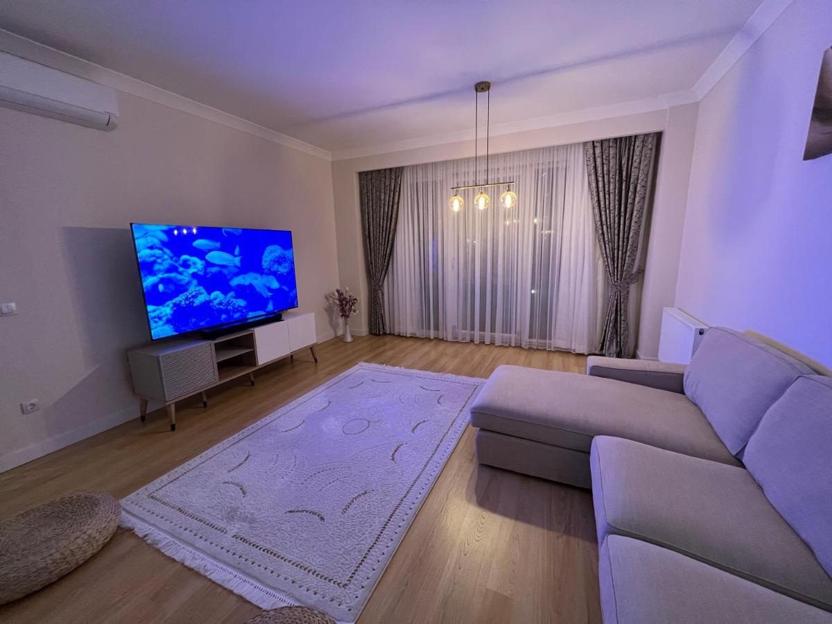 Dragous Sea-breeze beach condo - Housity