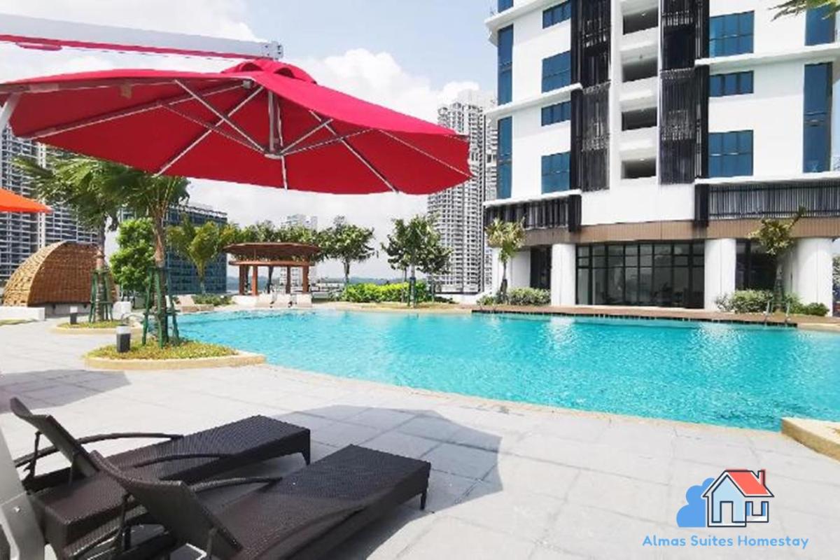 Almas Suites @ Puteri Harbour - Housity