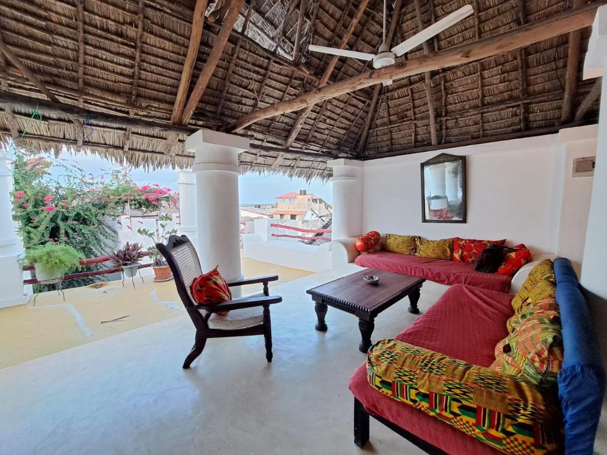 Makubwa House - Housity