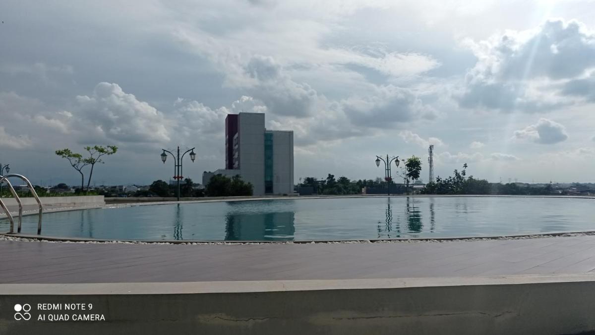 Mushroom majestic point serpong by aru room - Housity