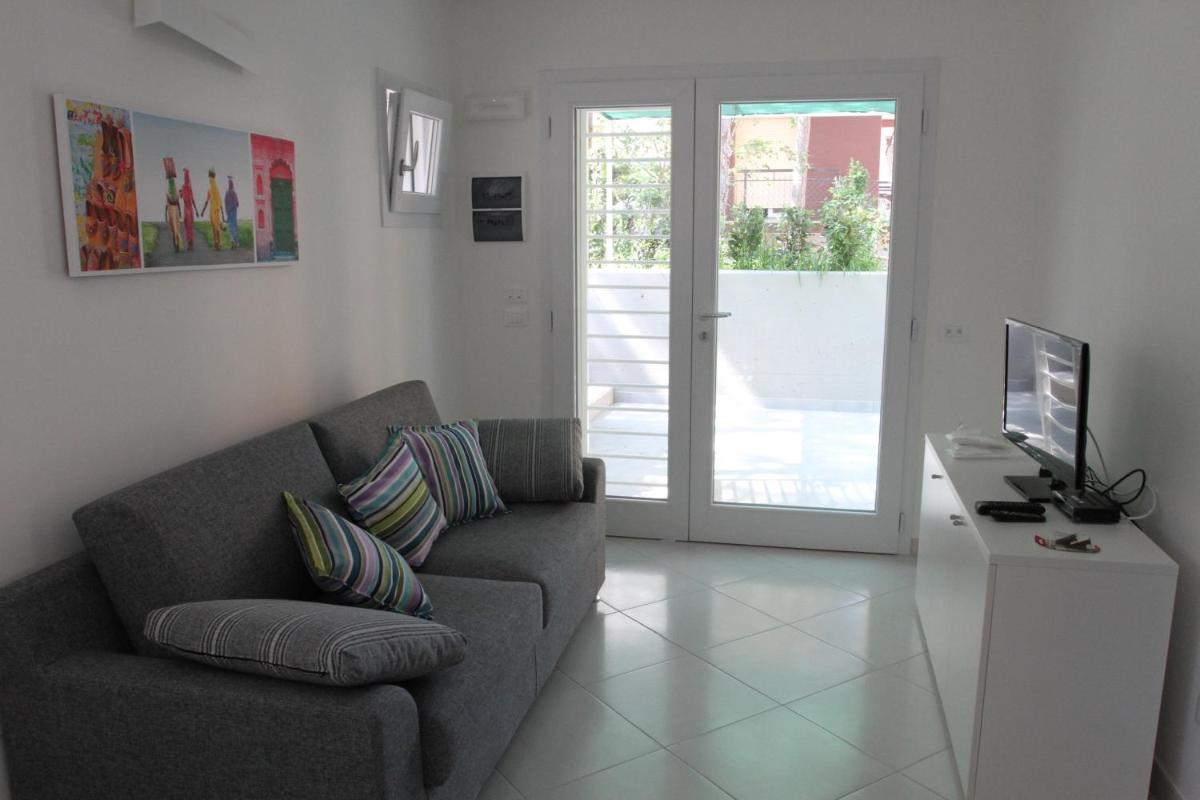 BA - Carla Apartments - Modern Apartments - - Housity