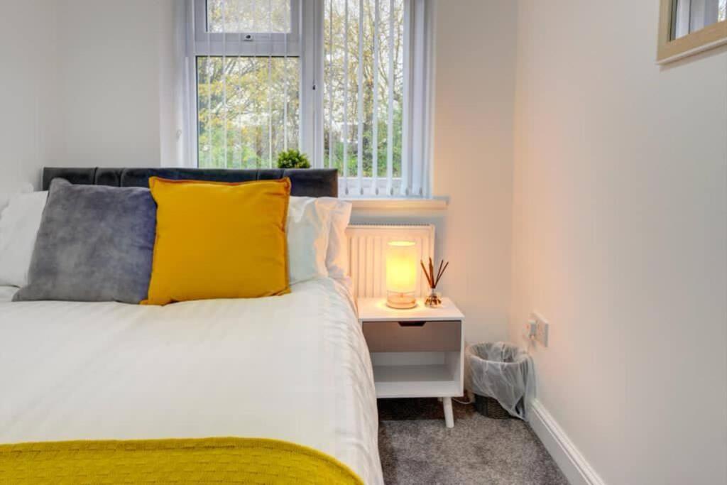 Merrivale House - Housity