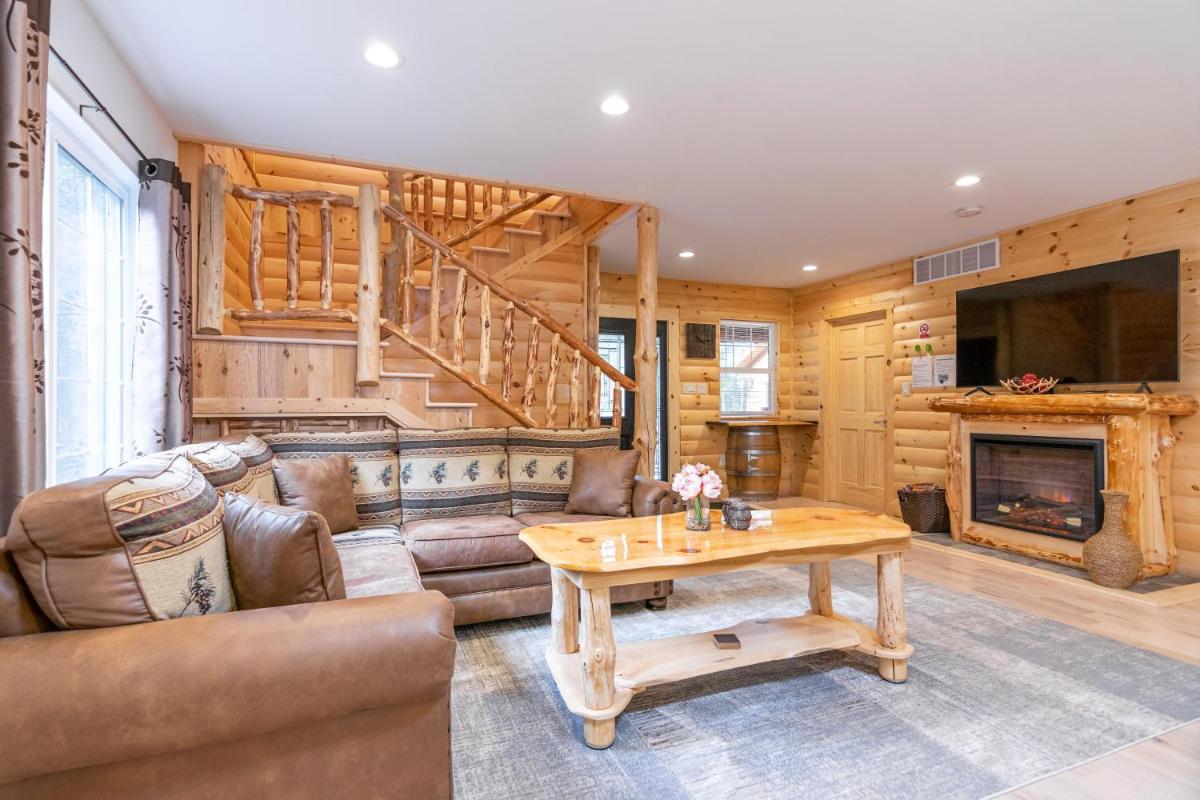 Suitetrails - #7 Brand New Castle Rock Lake 4 bedroom Lodge House