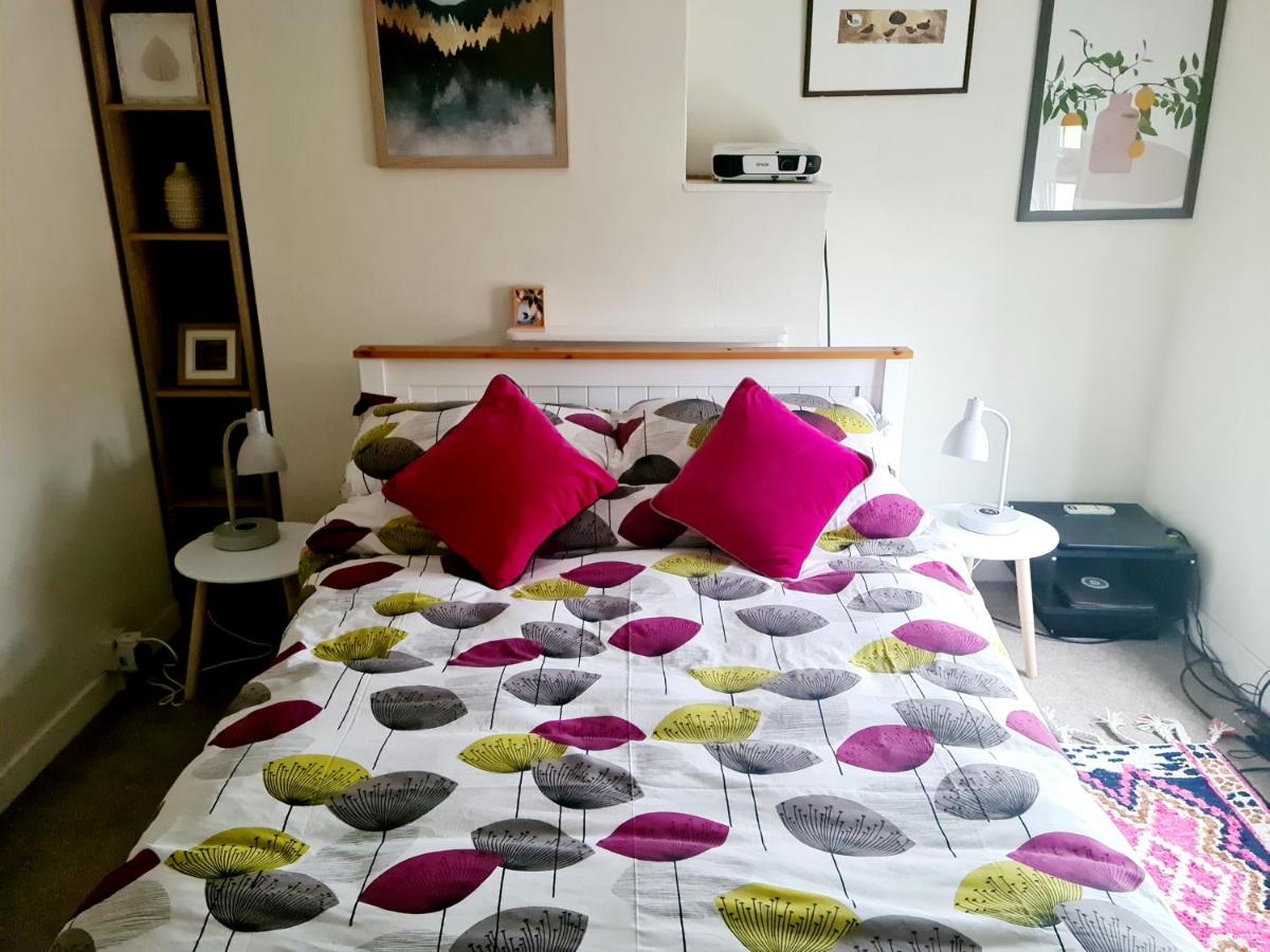 Charming Kintbury Cottage - Housity