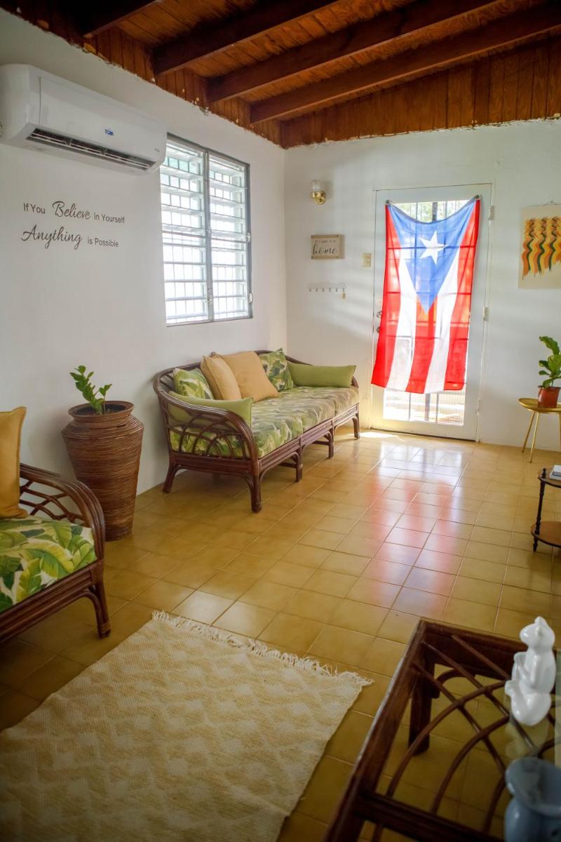 John & Marina’s Place - Housity