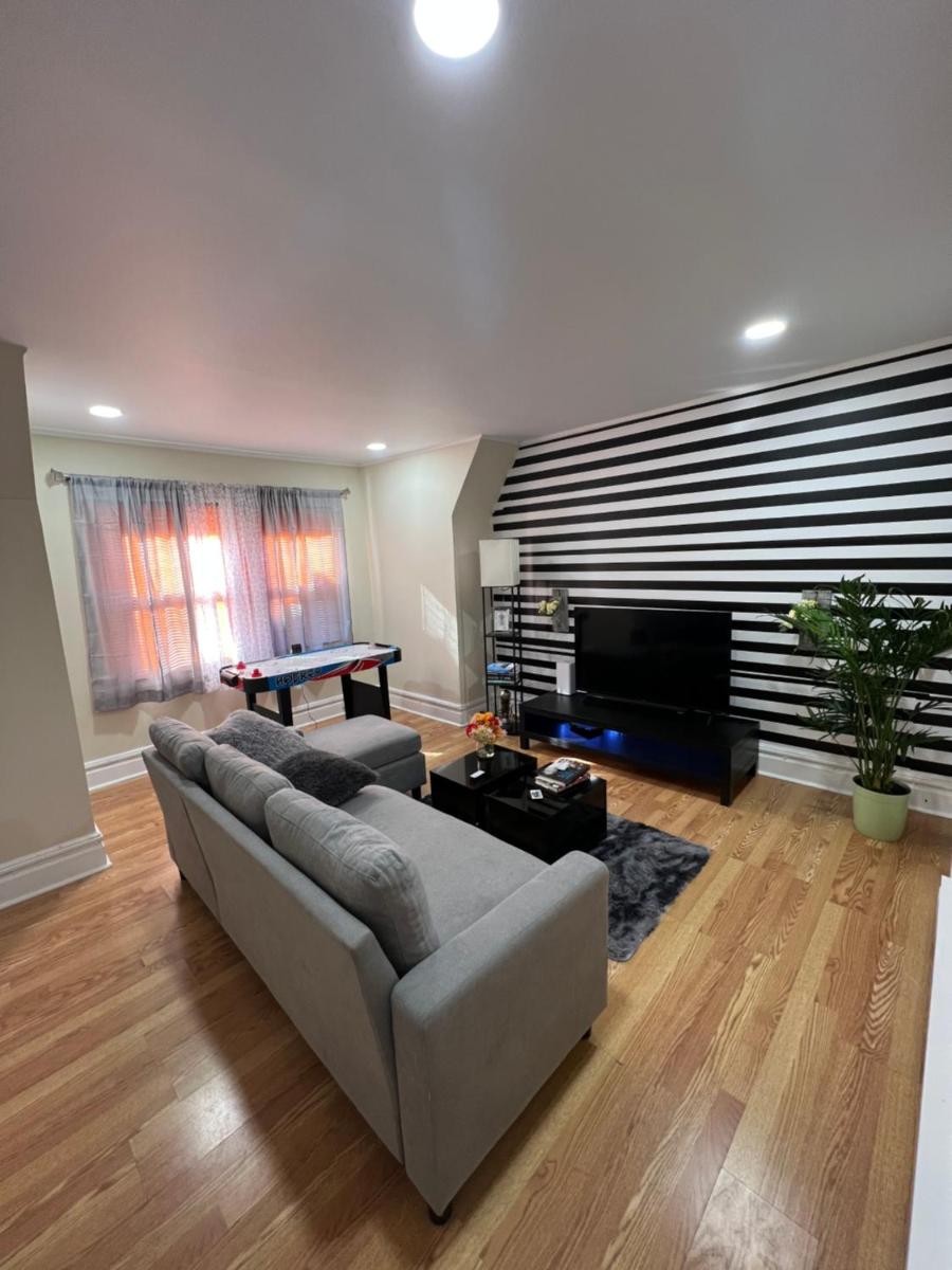 Spacious 1bed 1bath apartment - Housity