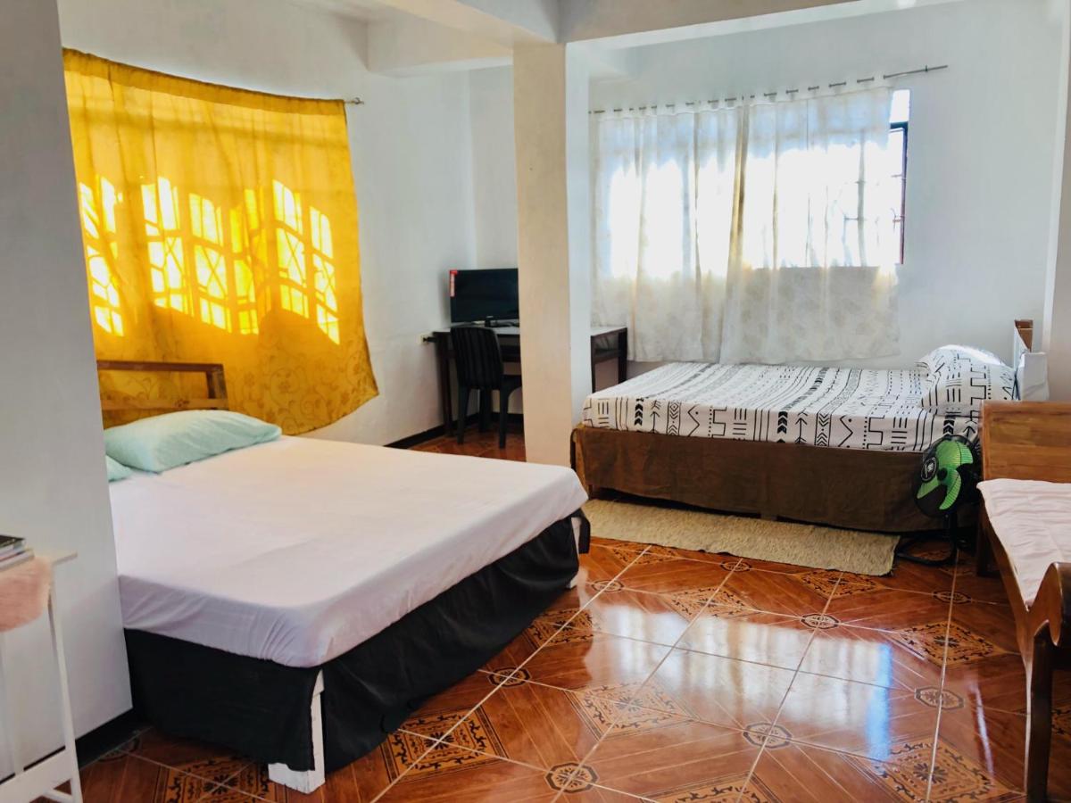 Suitetrails - Breathtaking Overlooking Baguio City Apartment