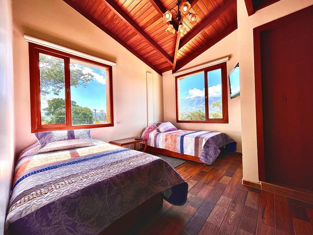 ItsaHome Vacations - Casa de Campo Atuntaqui - Housity