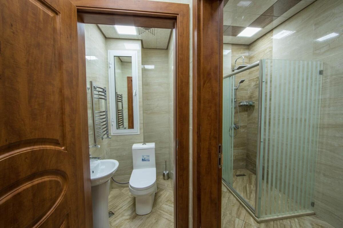 Suitetrails - AL Khaleej Baku Hotel