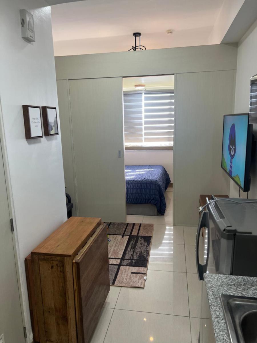 Fully Furnished 1 bedroom Condo Las Pinas - Housity