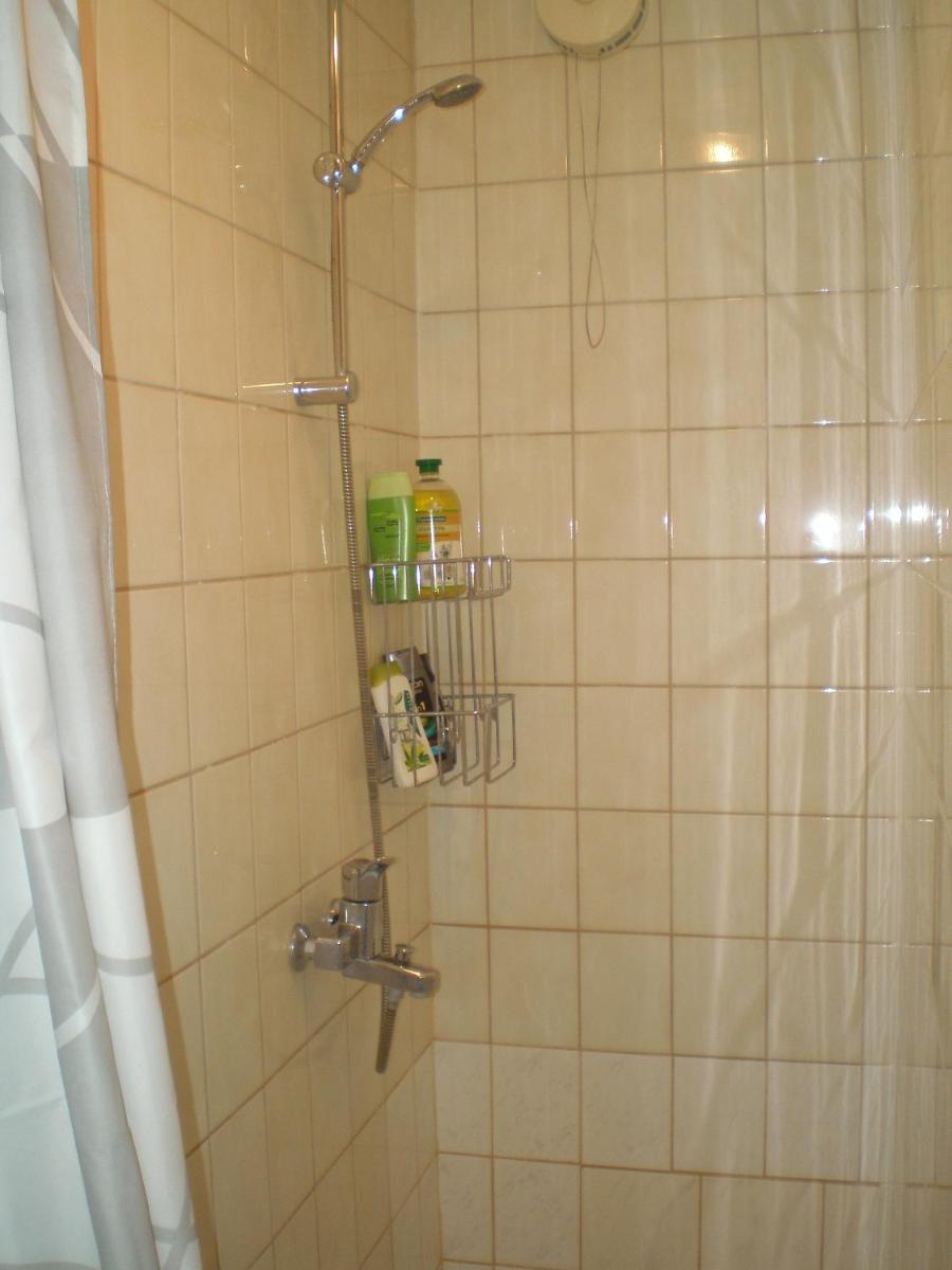 Jannseni Accommodation - Housity