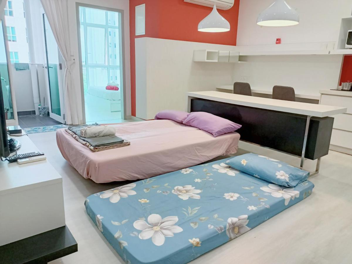Deluxe Suites 1BR, 2-5 pax, Netflix, Georgetown - Housity