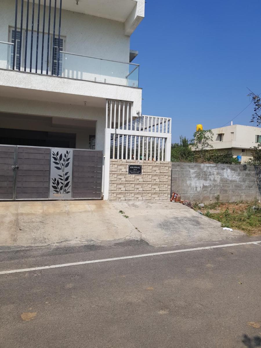 Anuraag - Housity