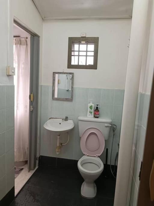 Cozy house with free wifi and parking near Utm, Legoland - Housity