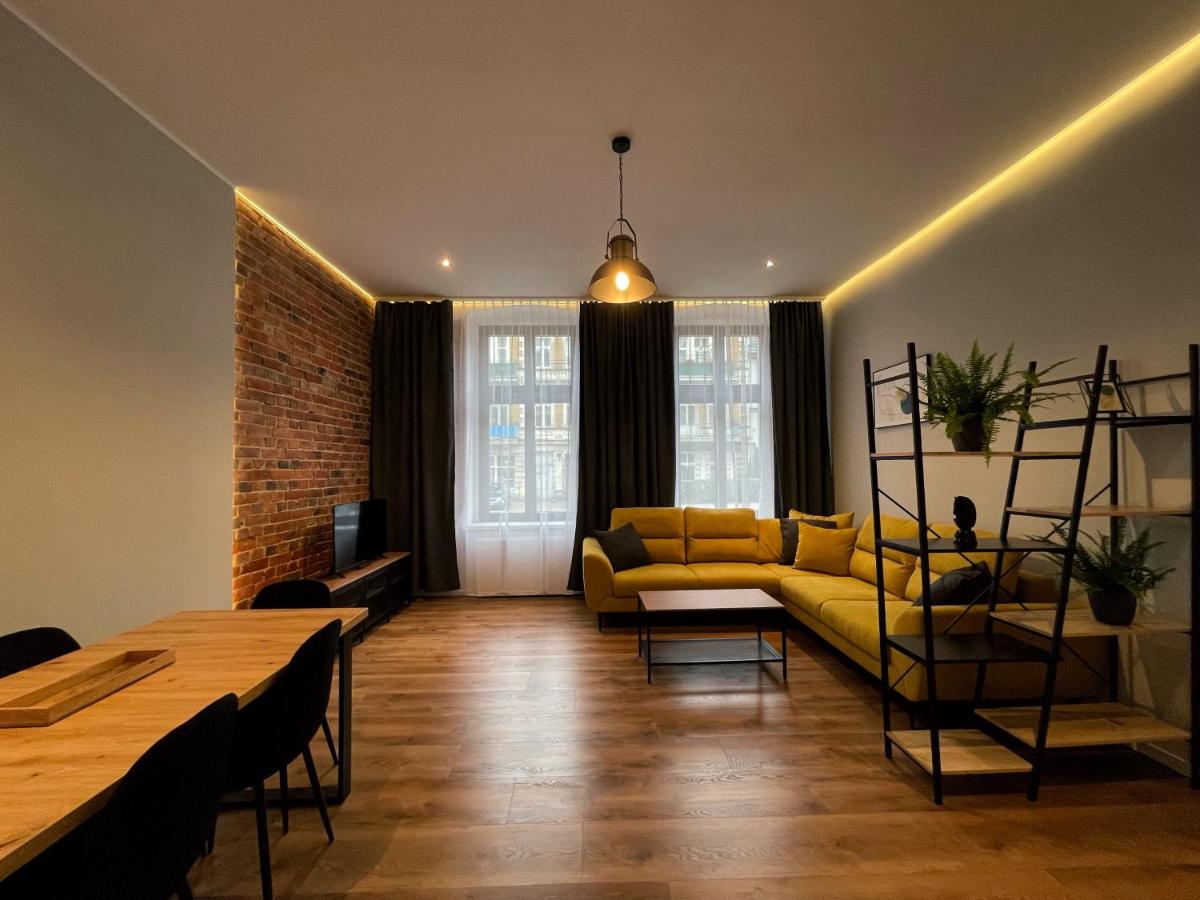Apartament SZMARAGDOWY - Housity