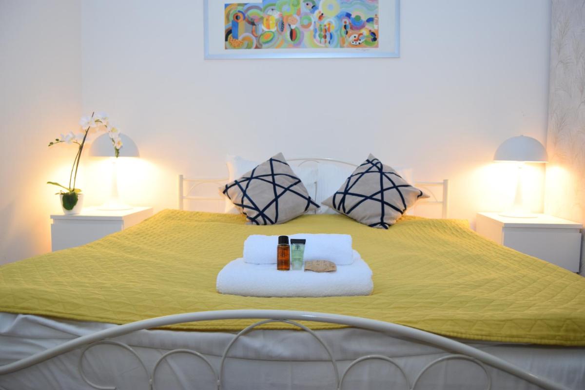 Be my Guest - Marszałkowska Studio - Center of Warsaw Subway Wi-Fi Breakfast - Housity
