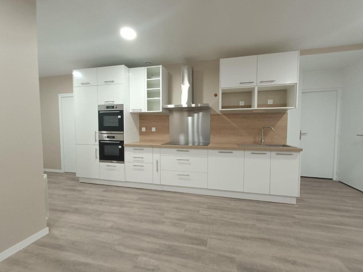 SER LOFT 8 chambres max 15 pers parking privé wifi - Housity
