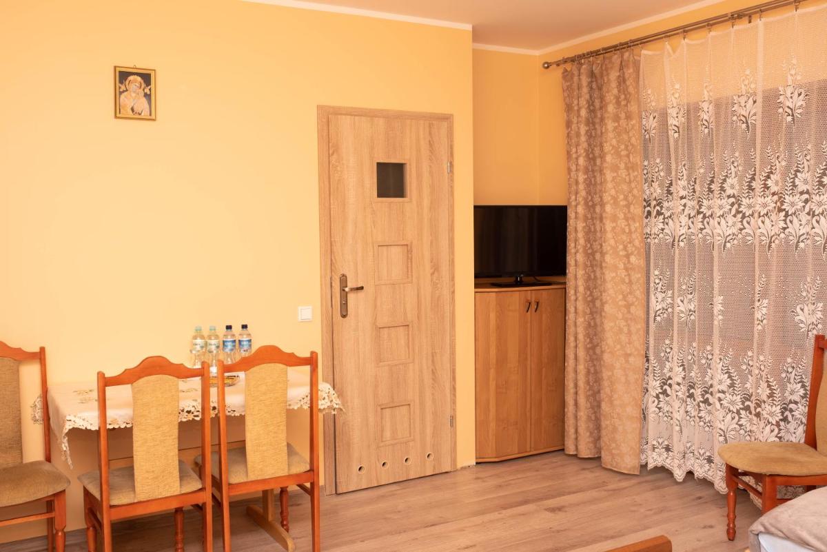Agroturystyka Robinia - Housity