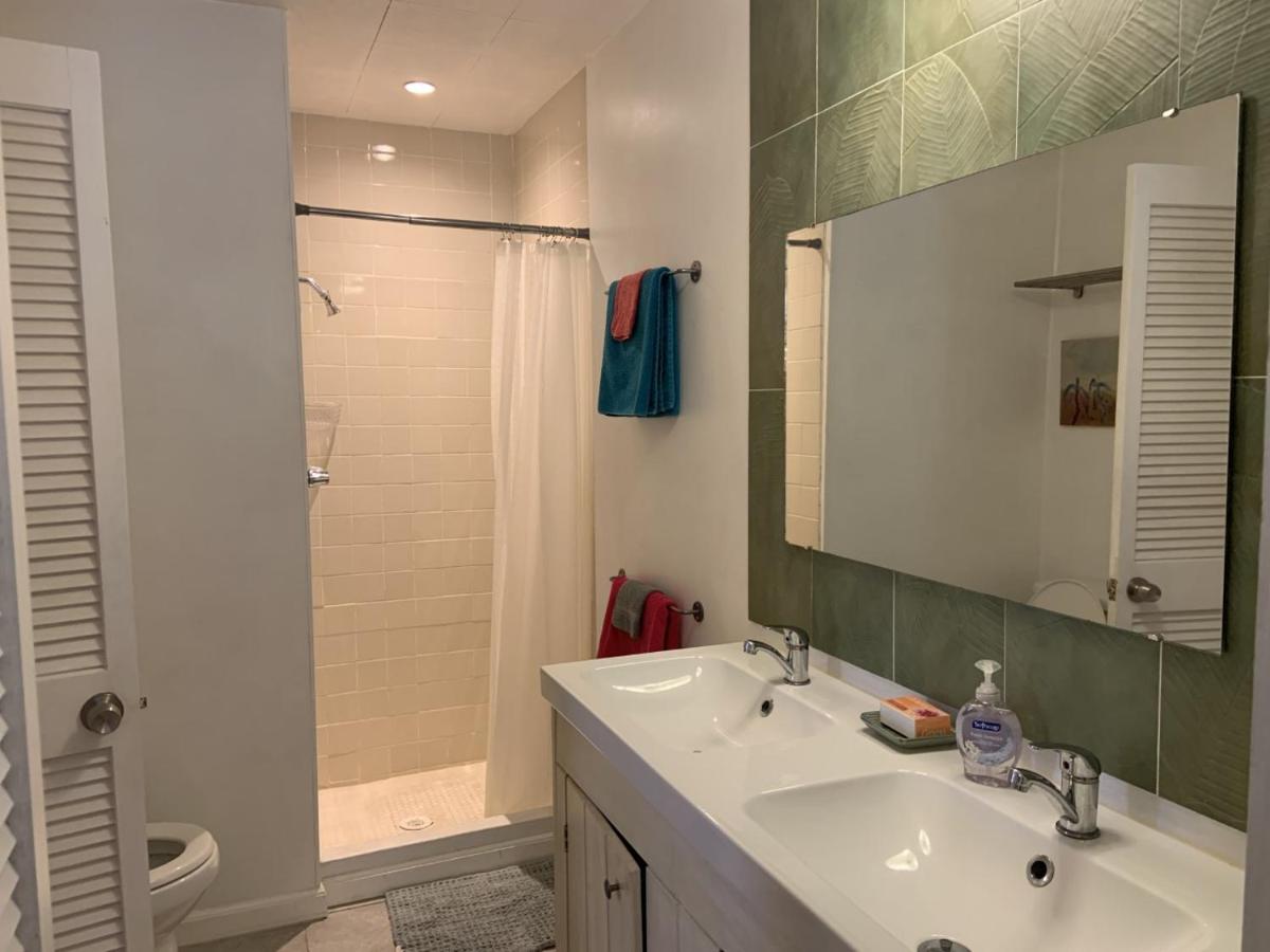 Suitetrails - Oleander Cottage- in the Heart of Flagler Beach and steps to the Beach!