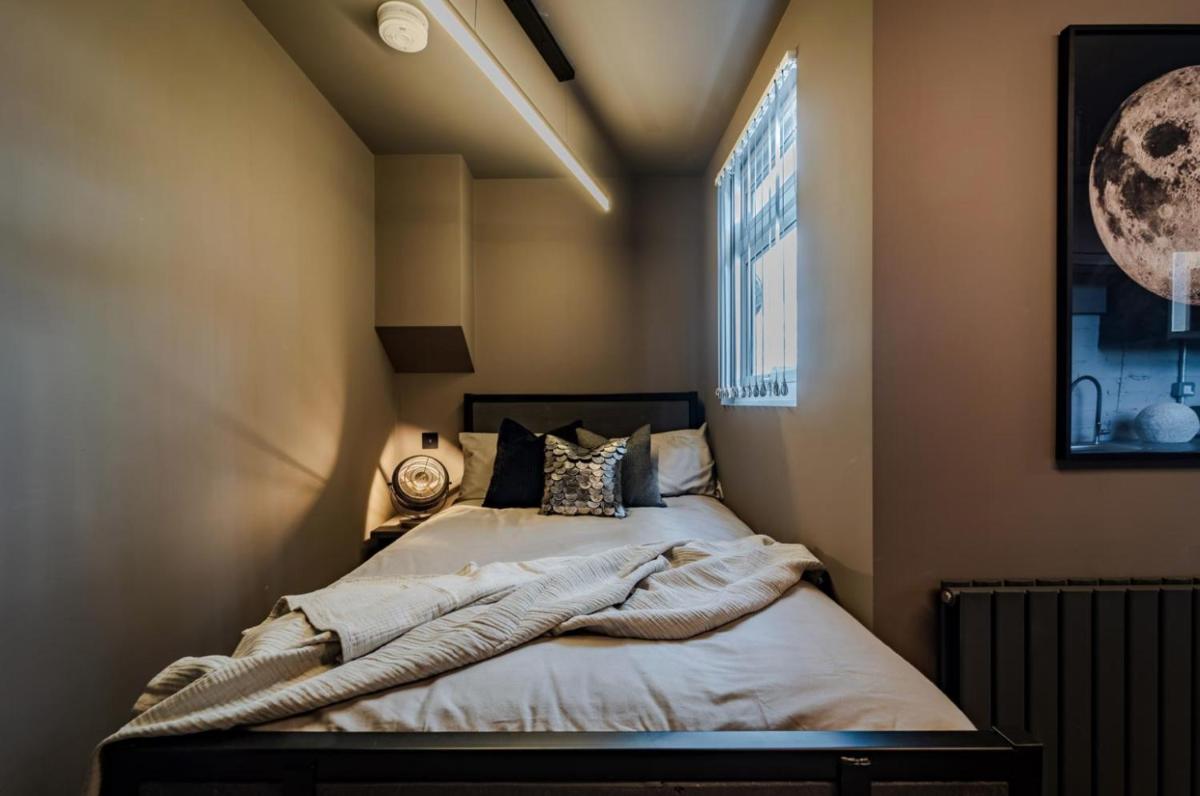 Bramble Studios - Luxury 1-Bed Serviced Suites - Housity