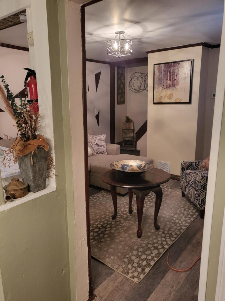 A.C's honeycomb hide-out - Housity
