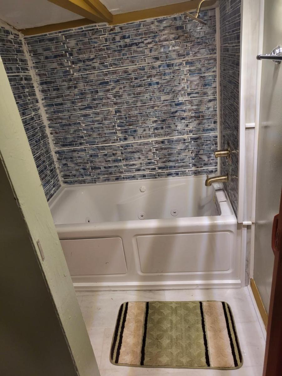 A.C's honeycomb hide-out - Housity