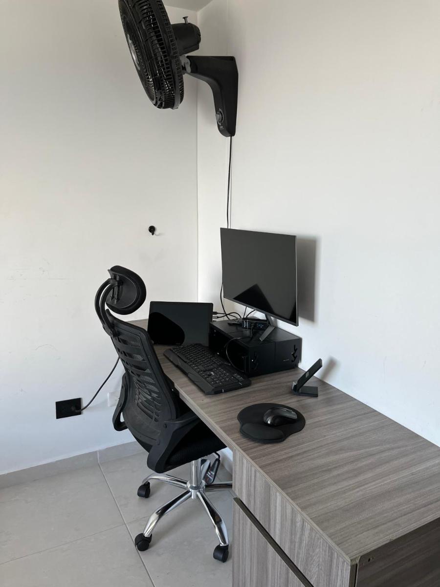 Habitación Principal en Apto Compartido piso 26 - Housity