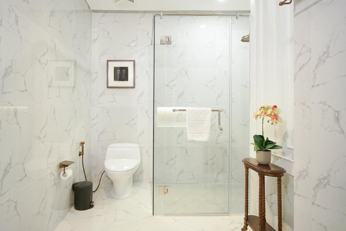 MAHALAYA The Legacy Hotel - Housity